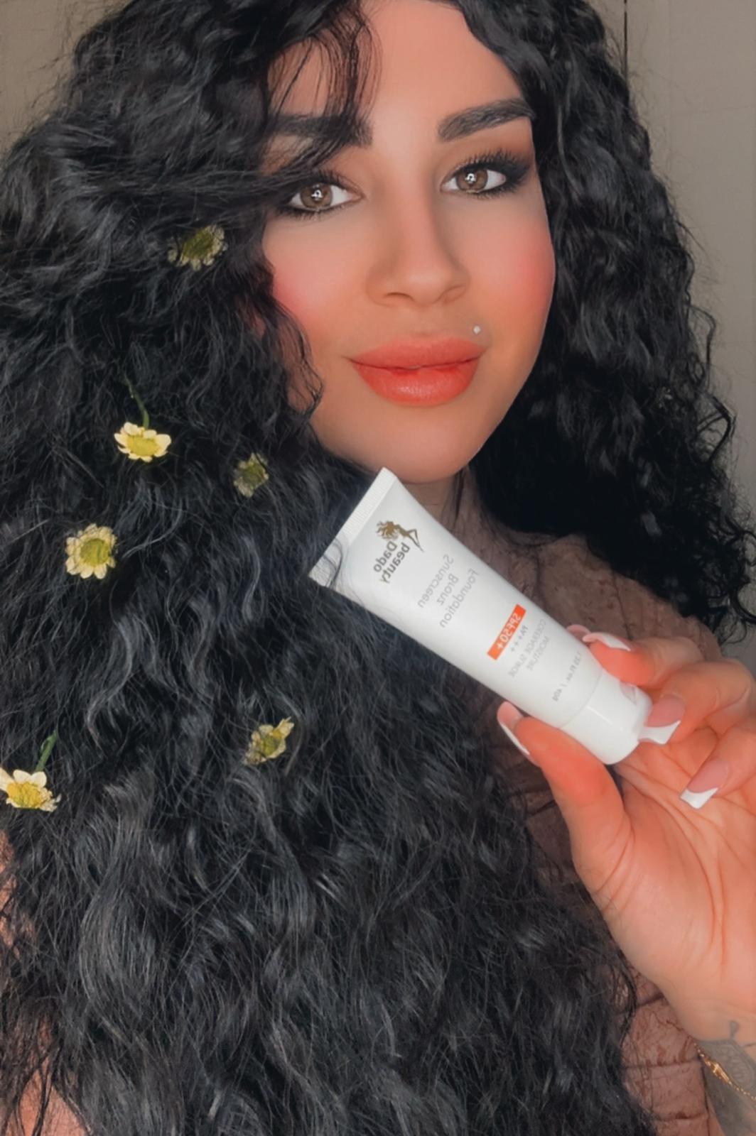 Sunscreen Spf50+ PA+++ And Foundation